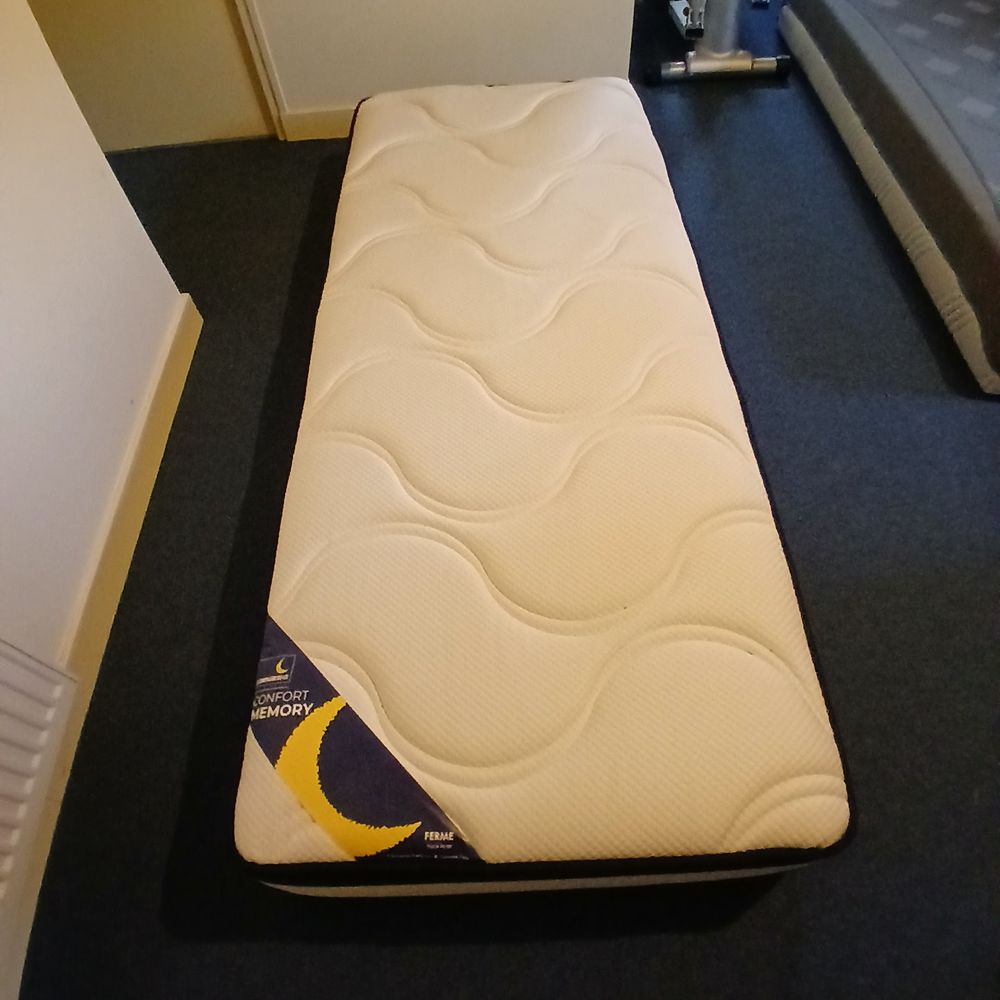 Lit Sommier lattes avec Matelas Meubles