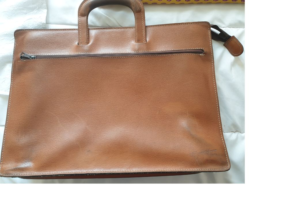 Sacoche porte documents cuir G&eacute;rard Henon Maroquinerie