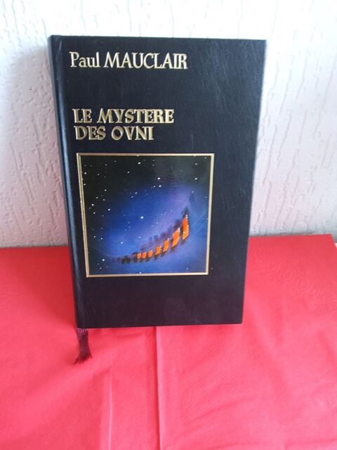 Livre  LE MYSTERE DES OVNI  6 Saint-Etienne (42)