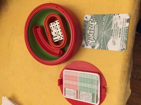 jeux Yahtzee de poche 5 Nancy (54)
