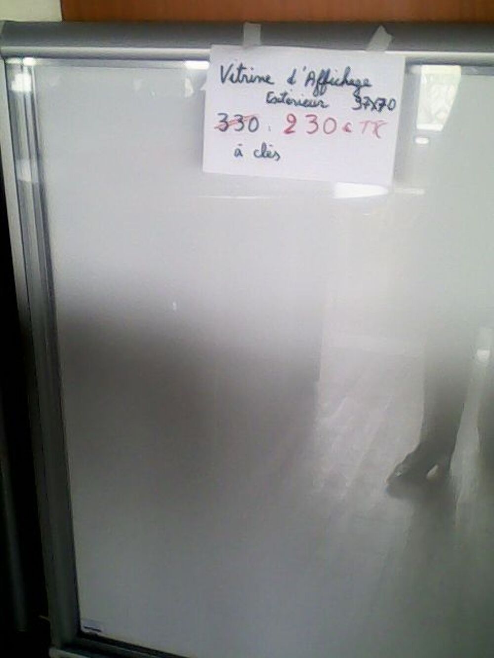VITRINE D'AFFICHAGE EXT&Eacute;RIEUR Meubles