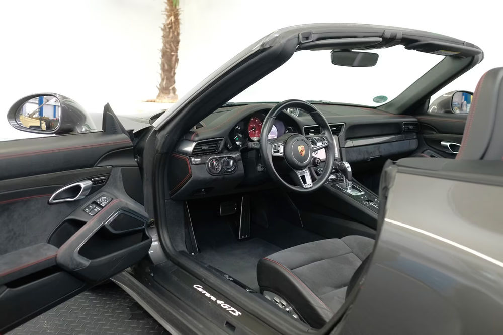 911 (991) 911 Carrera 4 Cabriolet 3.0i 450 GTS PDK 2018 occasion 34000 Montpellier