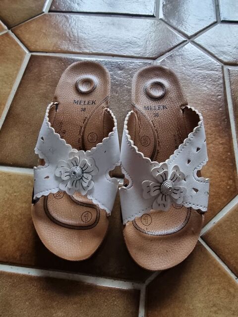Paire de mules blanche pour femme taille 38 1 Vulbens (74)