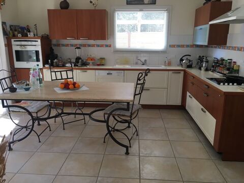 Cuisine ambiance Sud 900 Le Grau d'Agde (34)