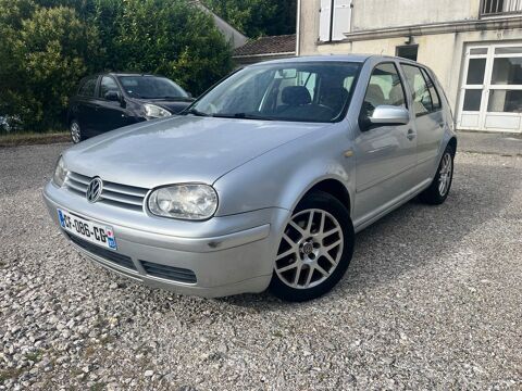 Annonce voiture Volkswagen Golf 3490 €