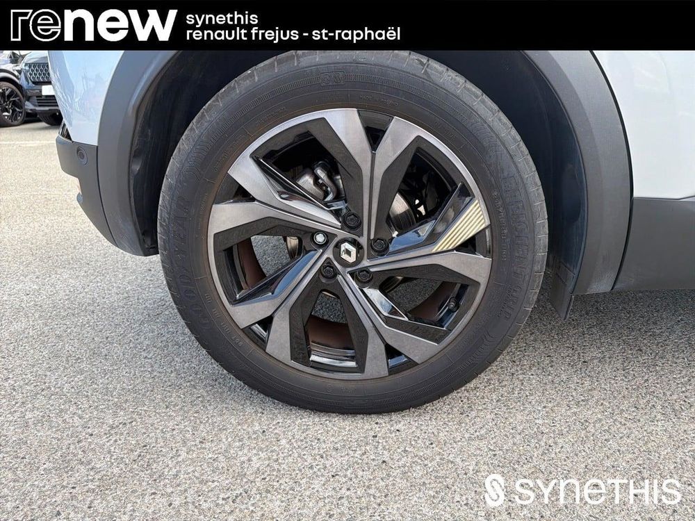 Captur E-Tech full hybrid 145 Engineered 2023 occasion 83600 Fr&eacute;jus