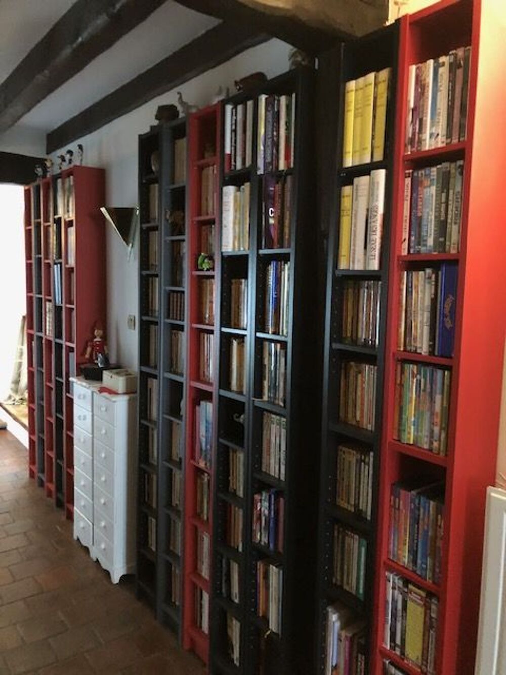 Colonne biblioth&egrave;que range/CD/DVD/livres mod&egrave;le IKEA Gendby Meubles