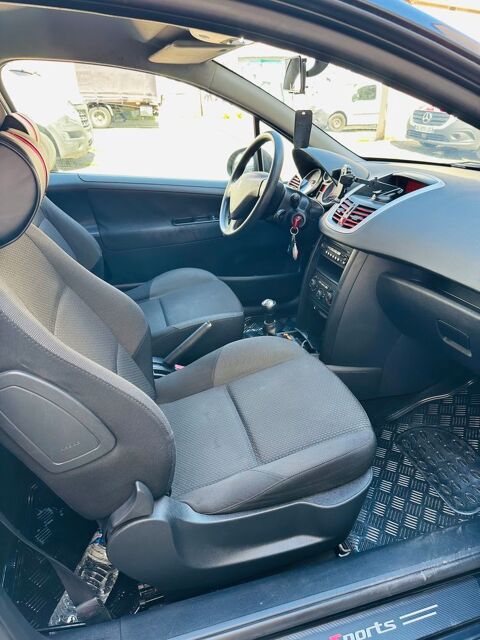 Peugeot 207 1.4 HDi 70ch BLUE LION Premium 2010 occasion Montreuil 93100