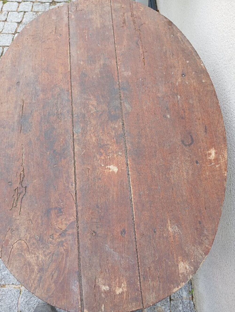 Ancienne petite table en bois Meubles