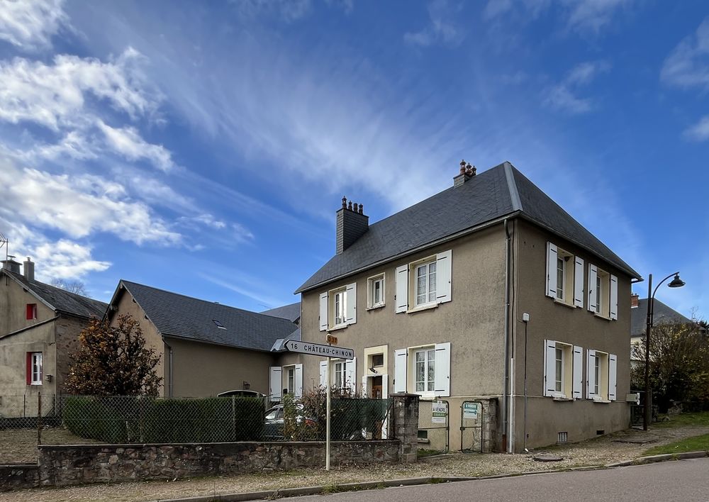 Maison 5 pièces 14400 m² · à Planchez · 14 400 m² · 99 000 €