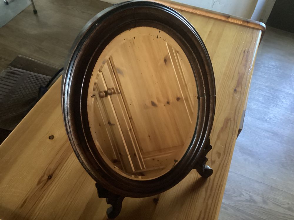Miroir biseaut&eacute; ancien. 