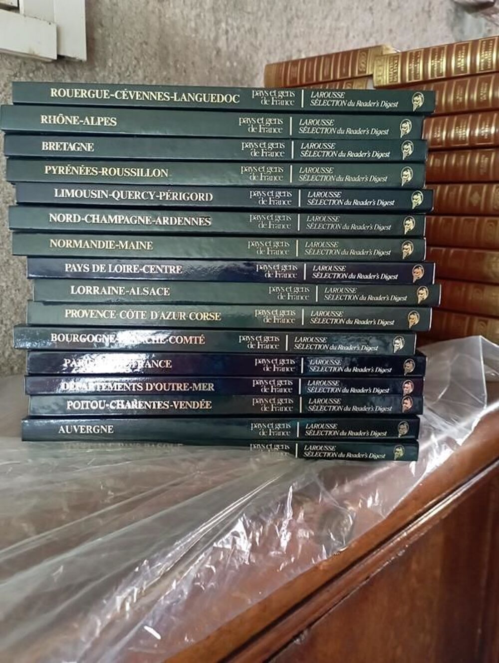 LAROUSSE S&eacute;lection du Readers Digest Livres et BD