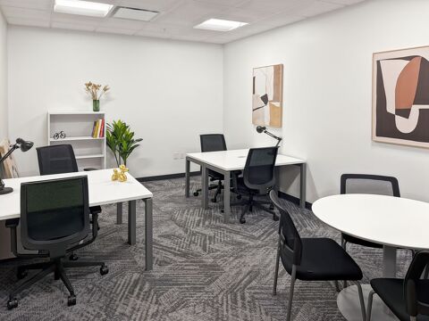 Grand espace de travail &eacute;quip&eacute; – 50 personnes – Courbevoie, WOJO Coeur D&eacute;fense 23735 92400 Courbevoie