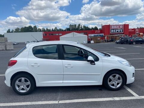 Peugeot 207 1.4 VTi 95ch Urban Move 2012 occasion Reims 51100