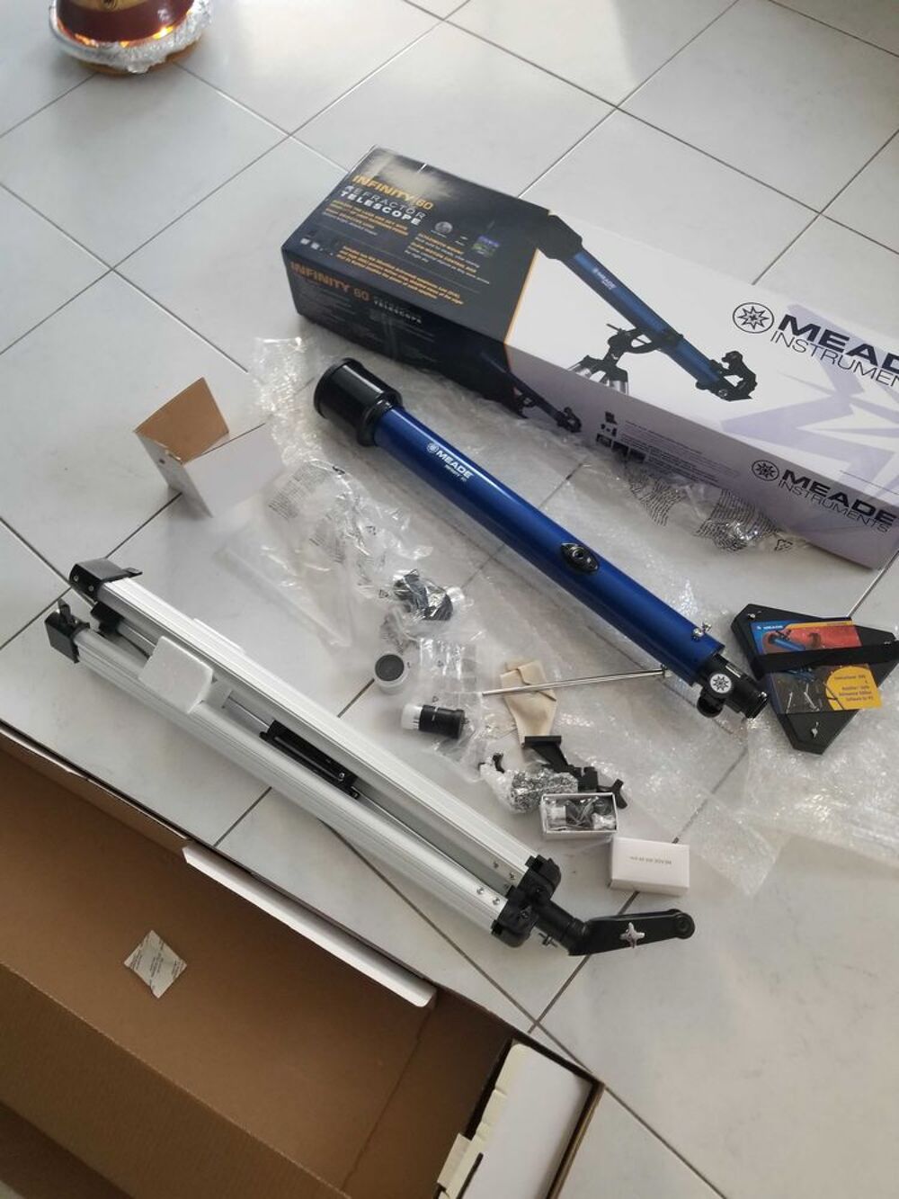 T&eacute;lescope+pour+observation+terrestre+et+c&eacute;lestes+neuf. 