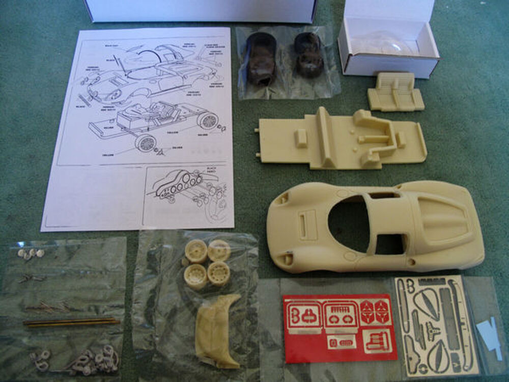 Ferrari Dino 206S coup&eacute;- 1966 - MG Models kit 1/18 