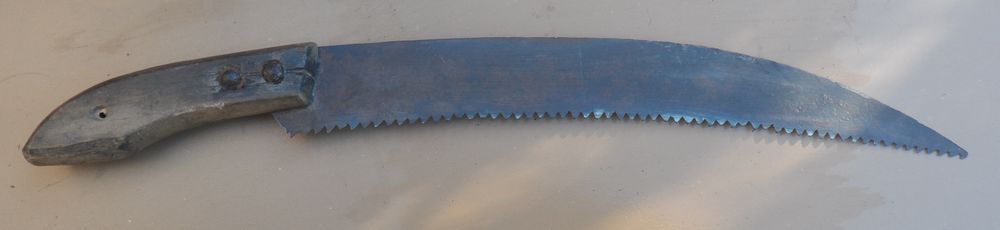 Ancienne scie manuelle &agrave; &eacute;laguer Longueur totale 47 cm Bricolage