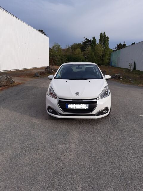 Peugeot 208 1.6 BlueHDi 75ch S&S BVM5 Active Business 2017 occasion La Montagne 44620