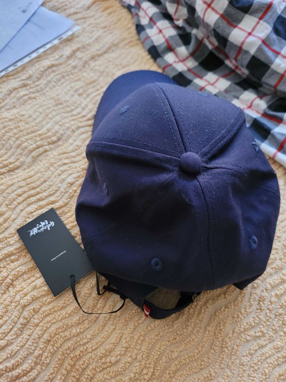 casquetts bleu marine Vêtements