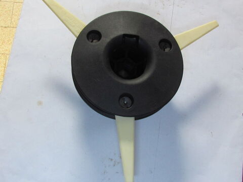 T�te de d�broussailleuses 12 Tignieu-Jameyzieu (38)