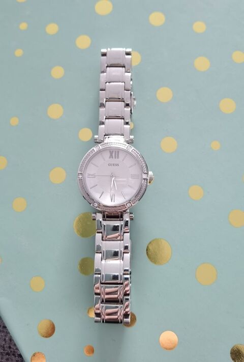 MONTRE FEMME GUESS 60 Le Ban-Saint-Martin (57)