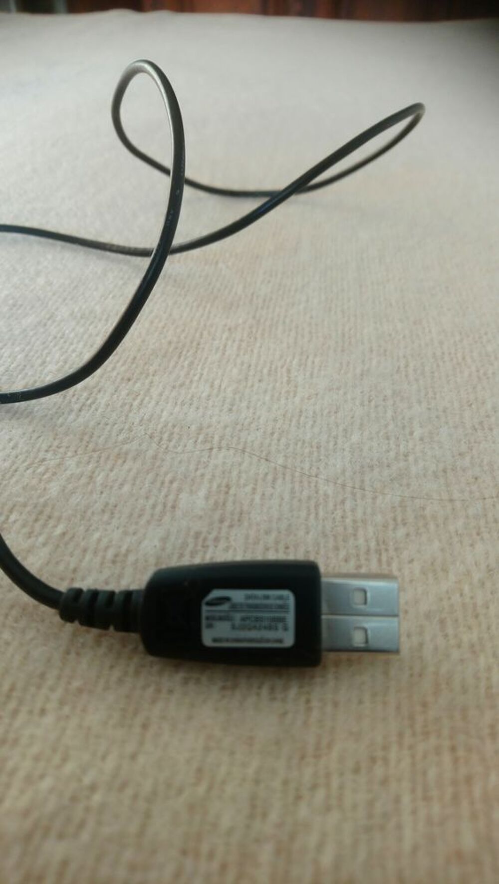 C&acirc;ble data d'origine Samsung Matériel informatique