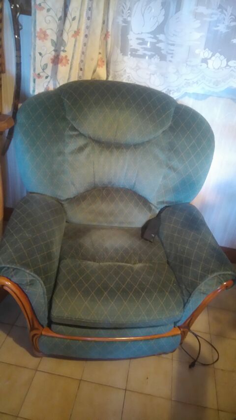 Fauteuil relaxe vintage en tissu vert 0 Pléhédel (22)