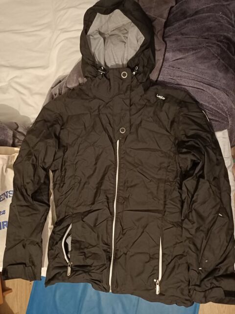 Veste ski / pluie / vent femme 30 Saint-Didier (35)