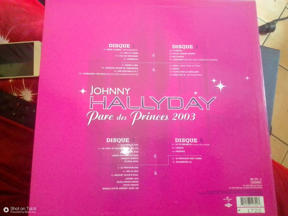 disque Johnny Hallyday neuf jamais servi 4 disques CD et vinyles