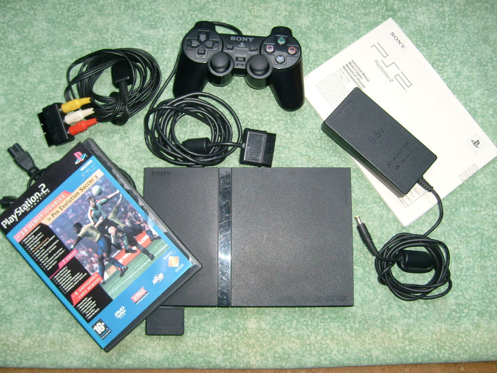 Lot consoles Consoles et jeux vidéos