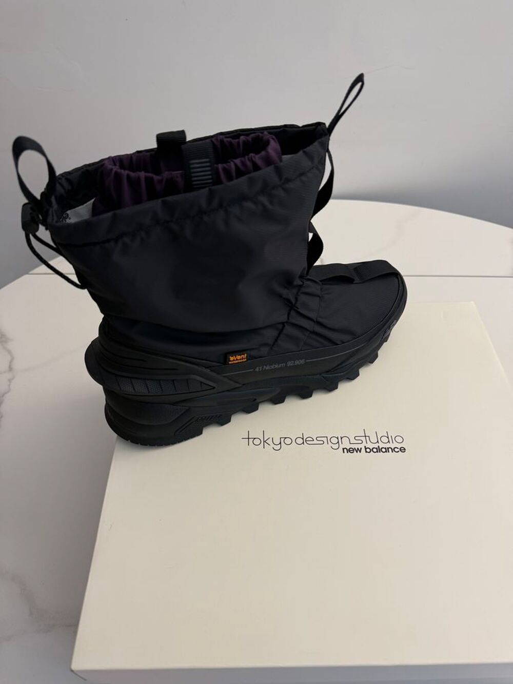 New Balance Tokyo Design Studio Niobium C_3 Chaussures