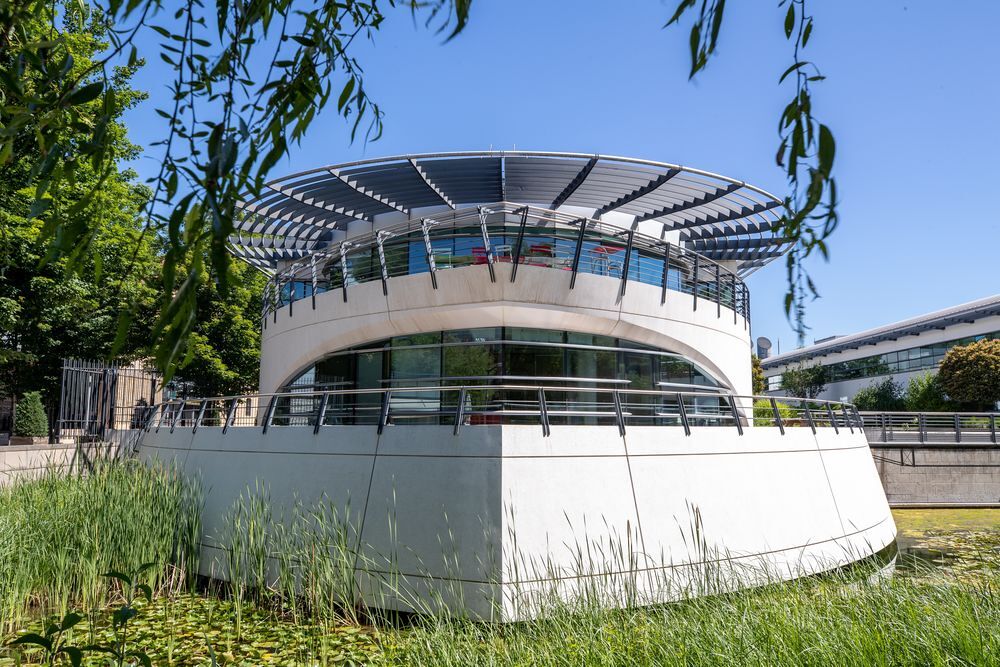   Accès aux espaces de travail professionnels de Lyon Vaise Verrazzano Lyon 9