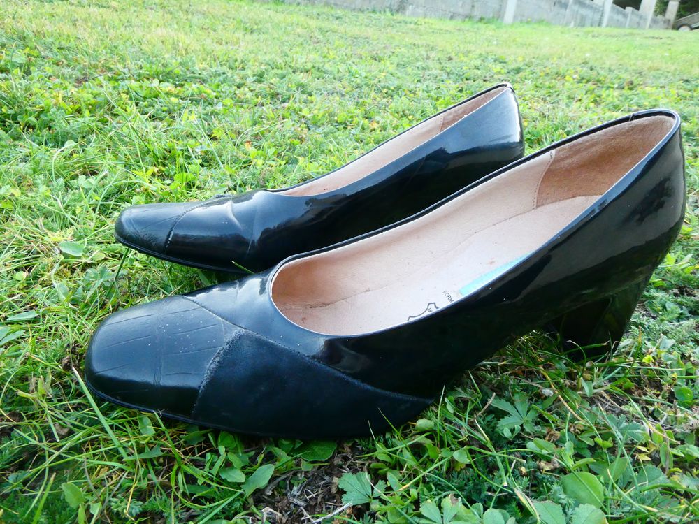 Chaussures noires brillantes Chaussures
