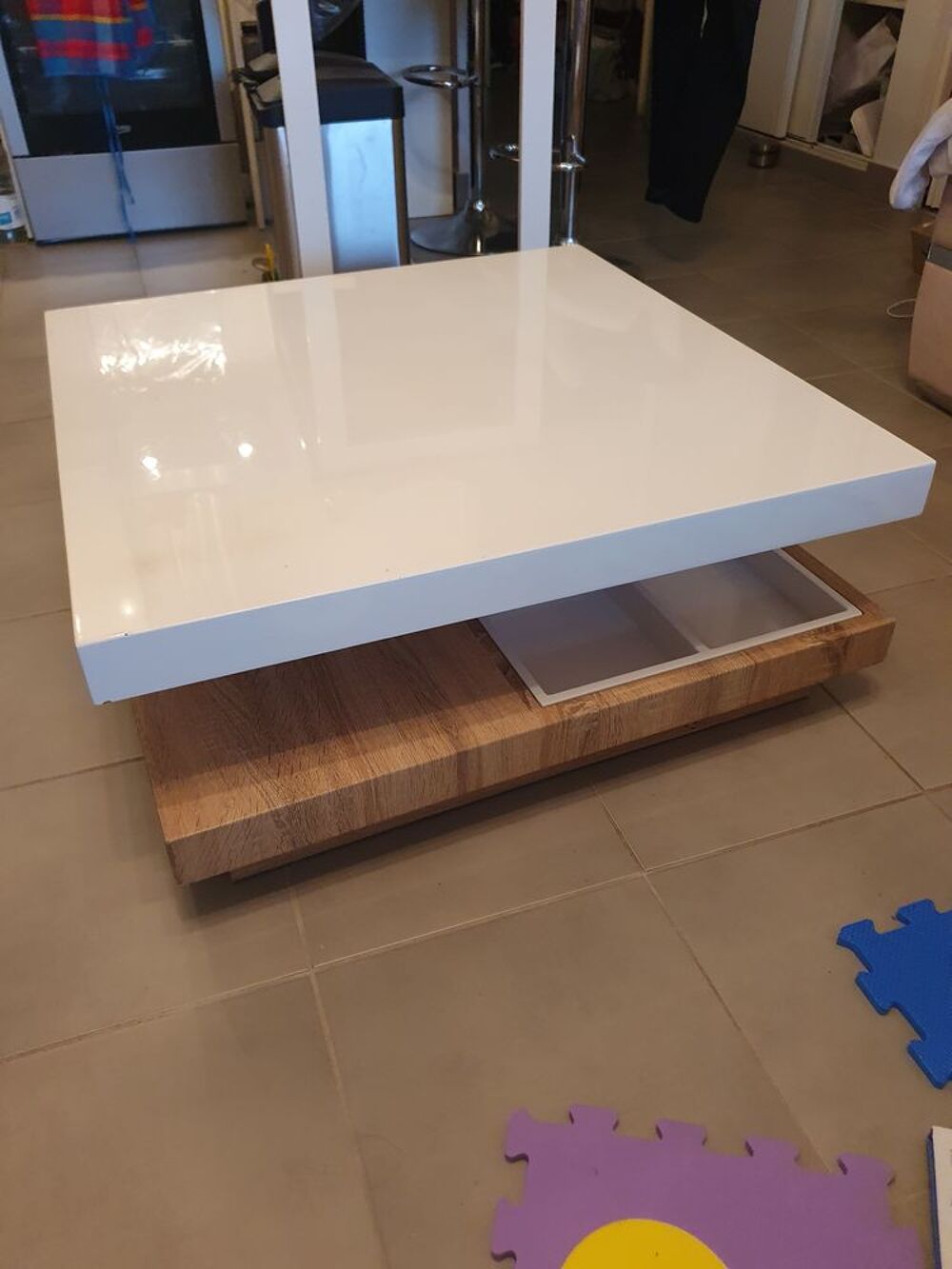 Table basse pivotante Meubles