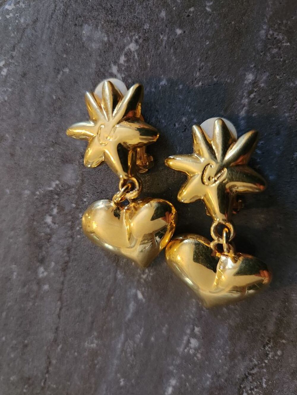 BO Clip Etoile pendant coeur Christian LACROIX Bijoux et montres