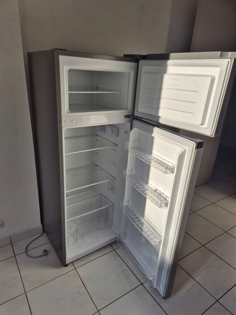 r&eacute;frig&eacute;rateur combi Electroménager