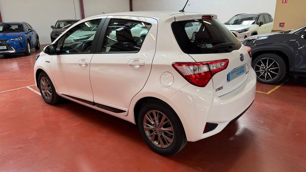 Yaris Hybride 100h Dynamic 2018 occasion 69100 Villeurbanne
