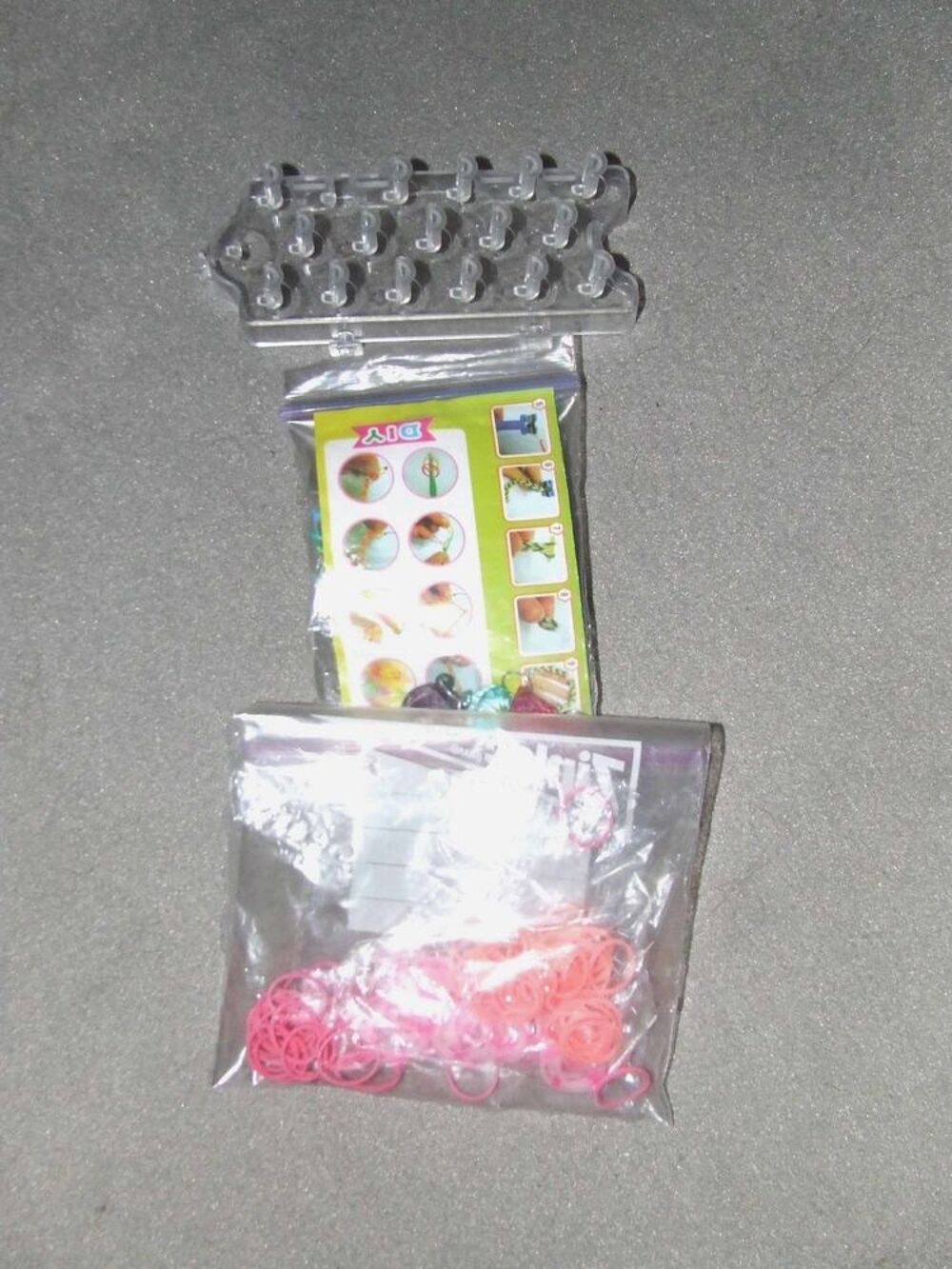 Jouet, Kit bracelet &eacute;lastique Raimbow loom, TBE Jeux / jouets