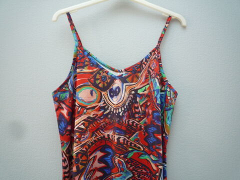 Robes.
10 Roncq (59)