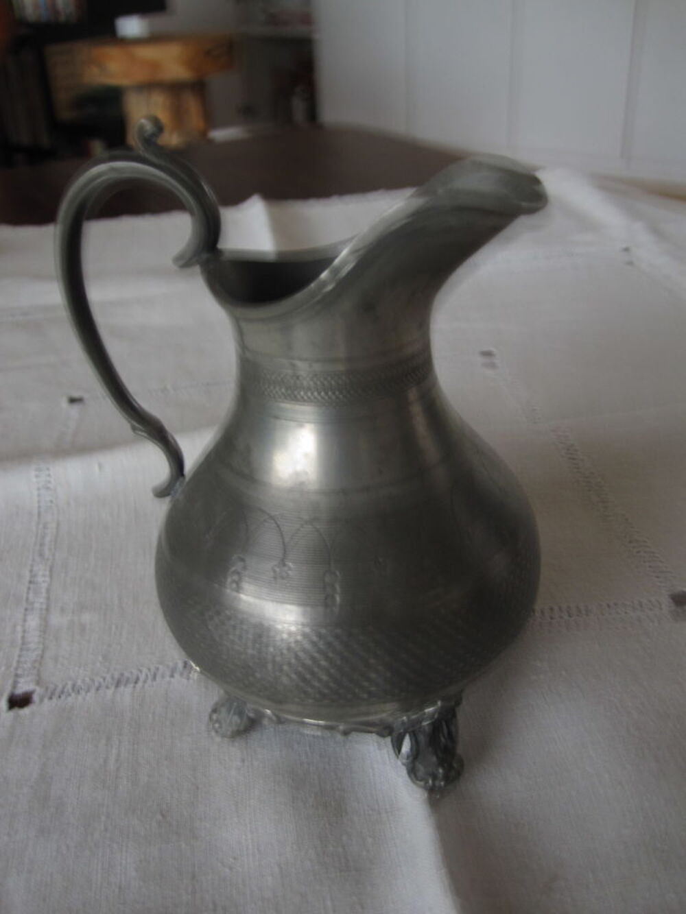 Petit pichet &eacute;tain Décoration