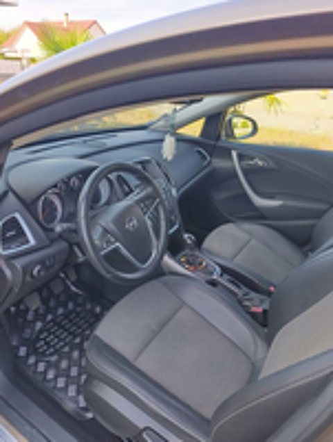 Astra 1.7 CDTI 110 ch FAP Edition 2013 occasion 39120 Les Hays