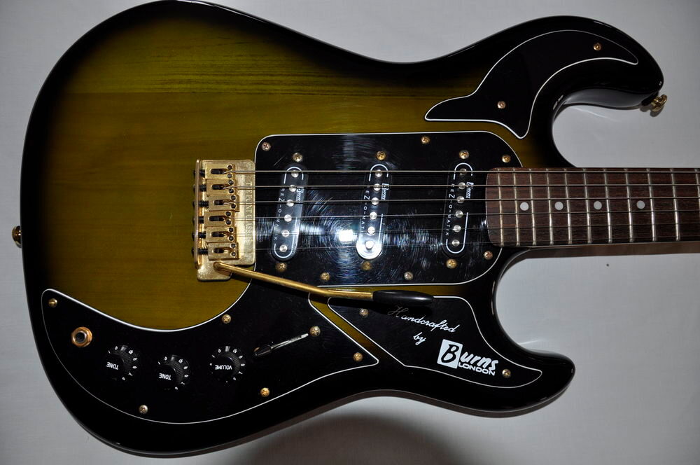 divers guitares Instruments de musique