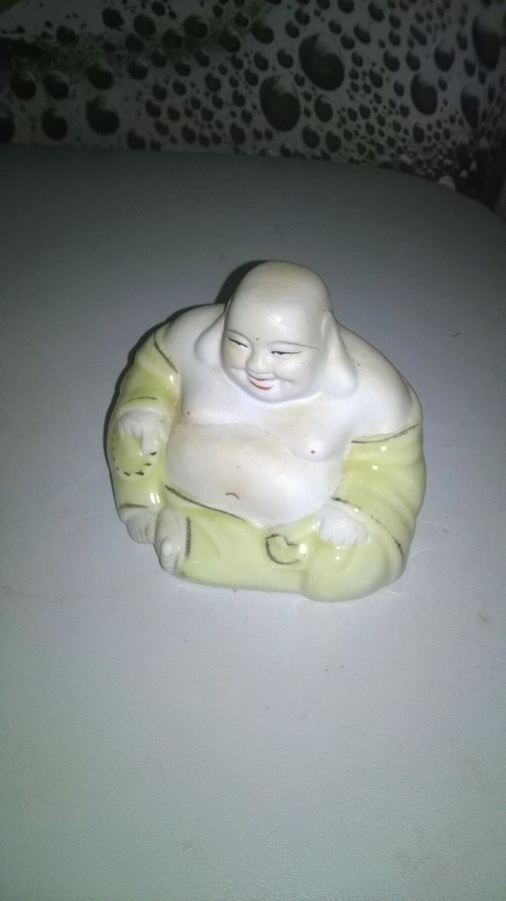 2 bouddha en Onyx et c&eacute;ramique
1/ Onyx 
13 cm de long
10 cm Décoration