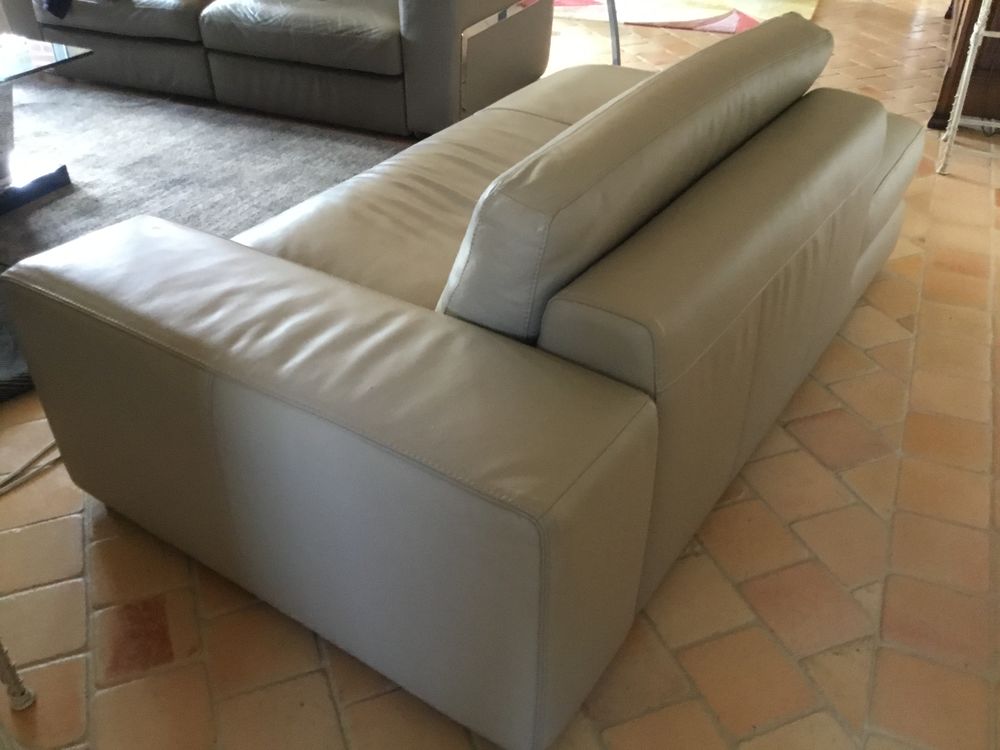 Canap&eacute; chaise longue en cuir, accoudoir gauche Meubles