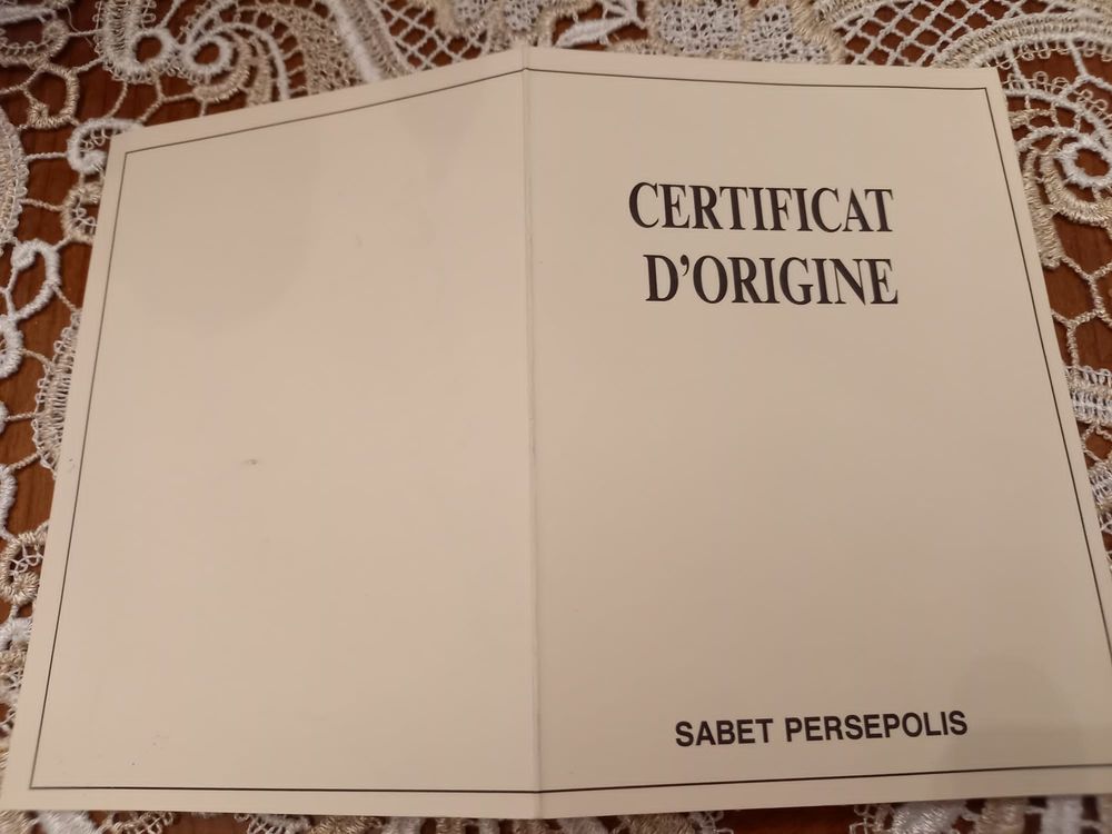 tapis d Orient. 1m94. Sur. 1m30. &Eacute;tat neuf. Décoration