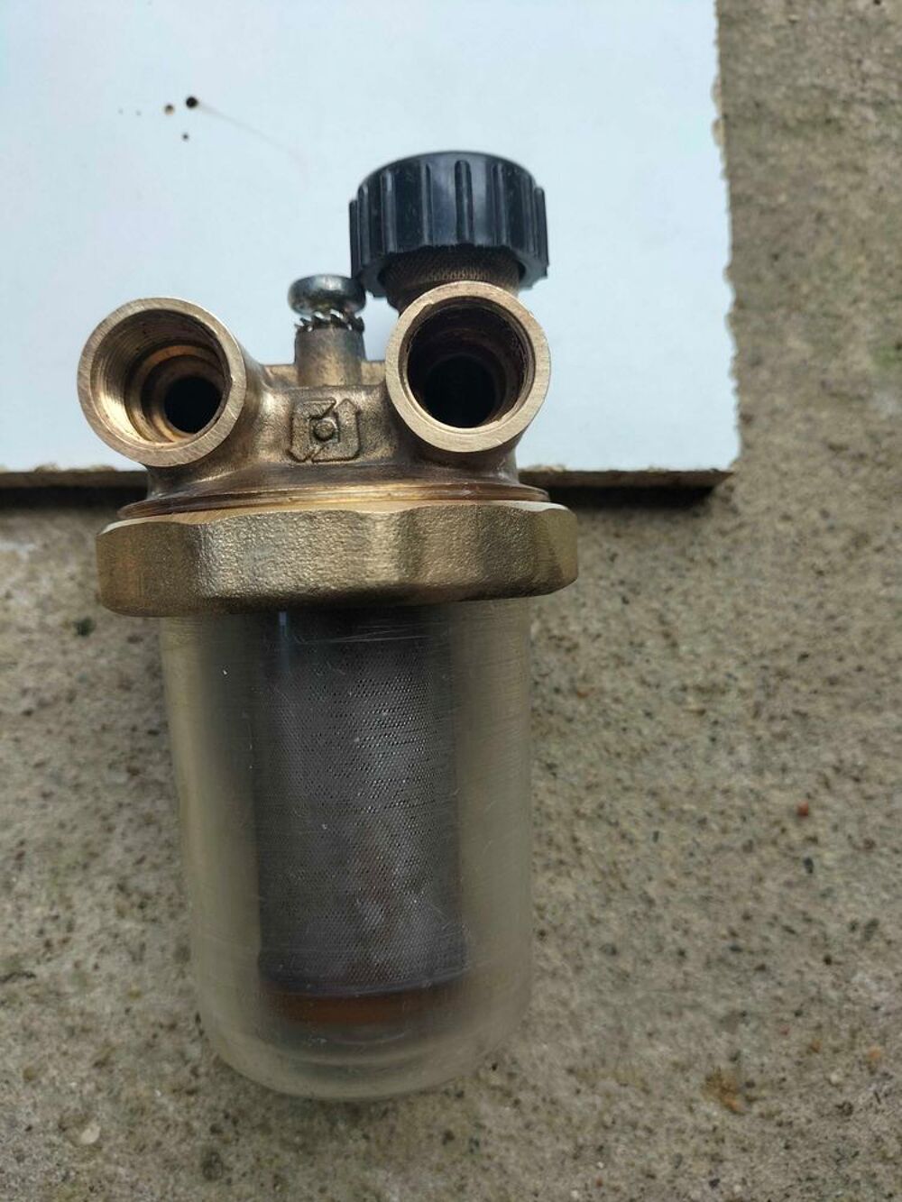 pot filtre &agrave; fioul pour bruleur (oventrop) Bricolage