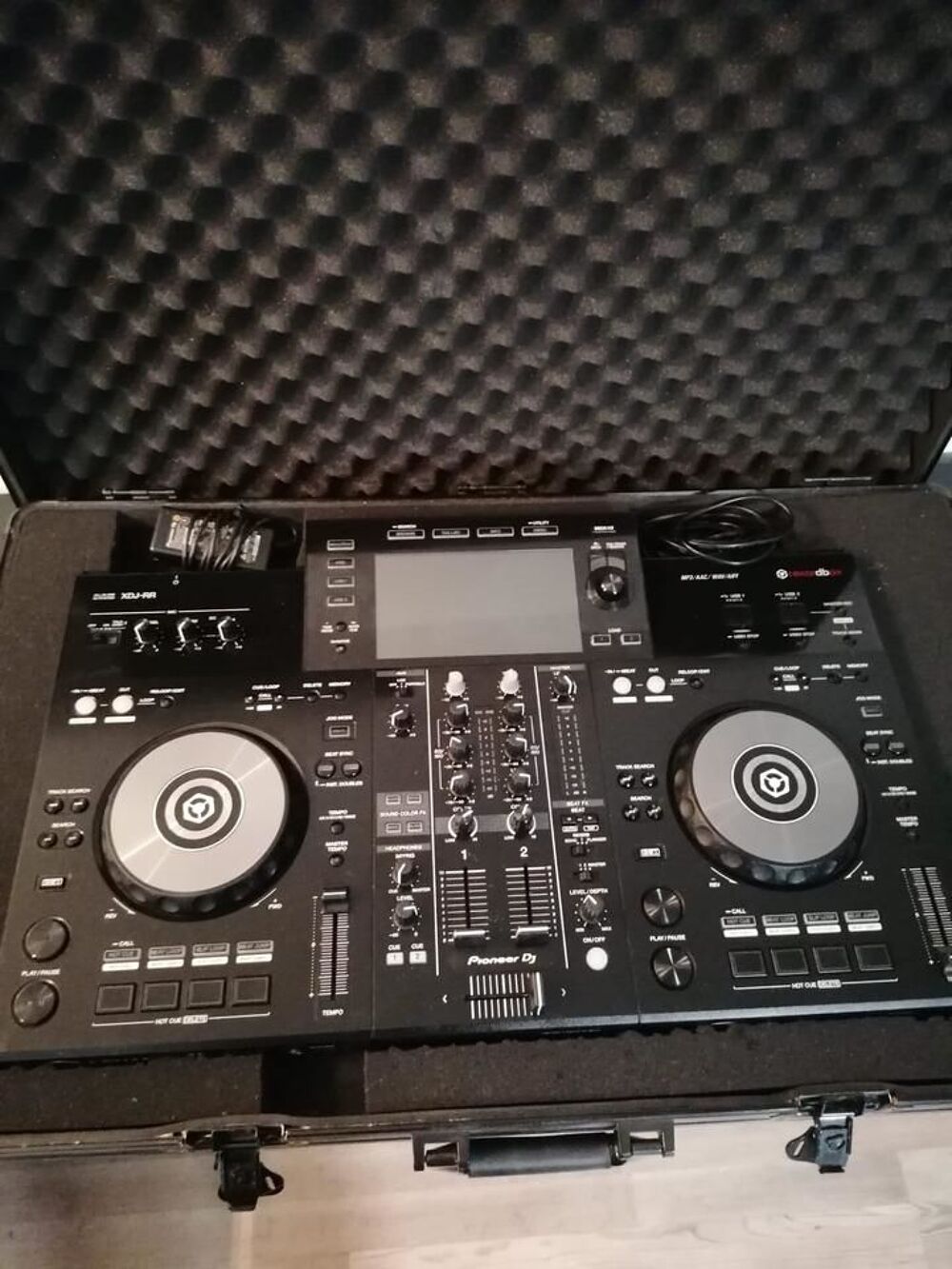 Console de mixage Pioneer XDJ-RR avec &eacute;tui Instruments de musique