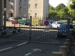  Parking / Garage � louer 13 m�