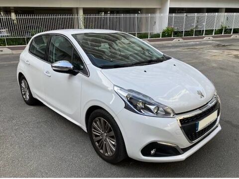 Peugeot 208 PureTech 110ch S&S BVM6 Allure 2019 occasion Neuilly-sur-Seine 92200