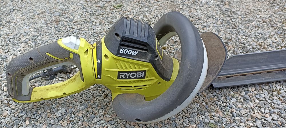 taille haie electrique Bricolage